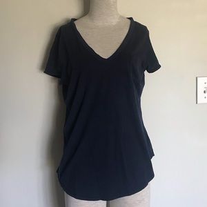 Navy vintage wash vneck